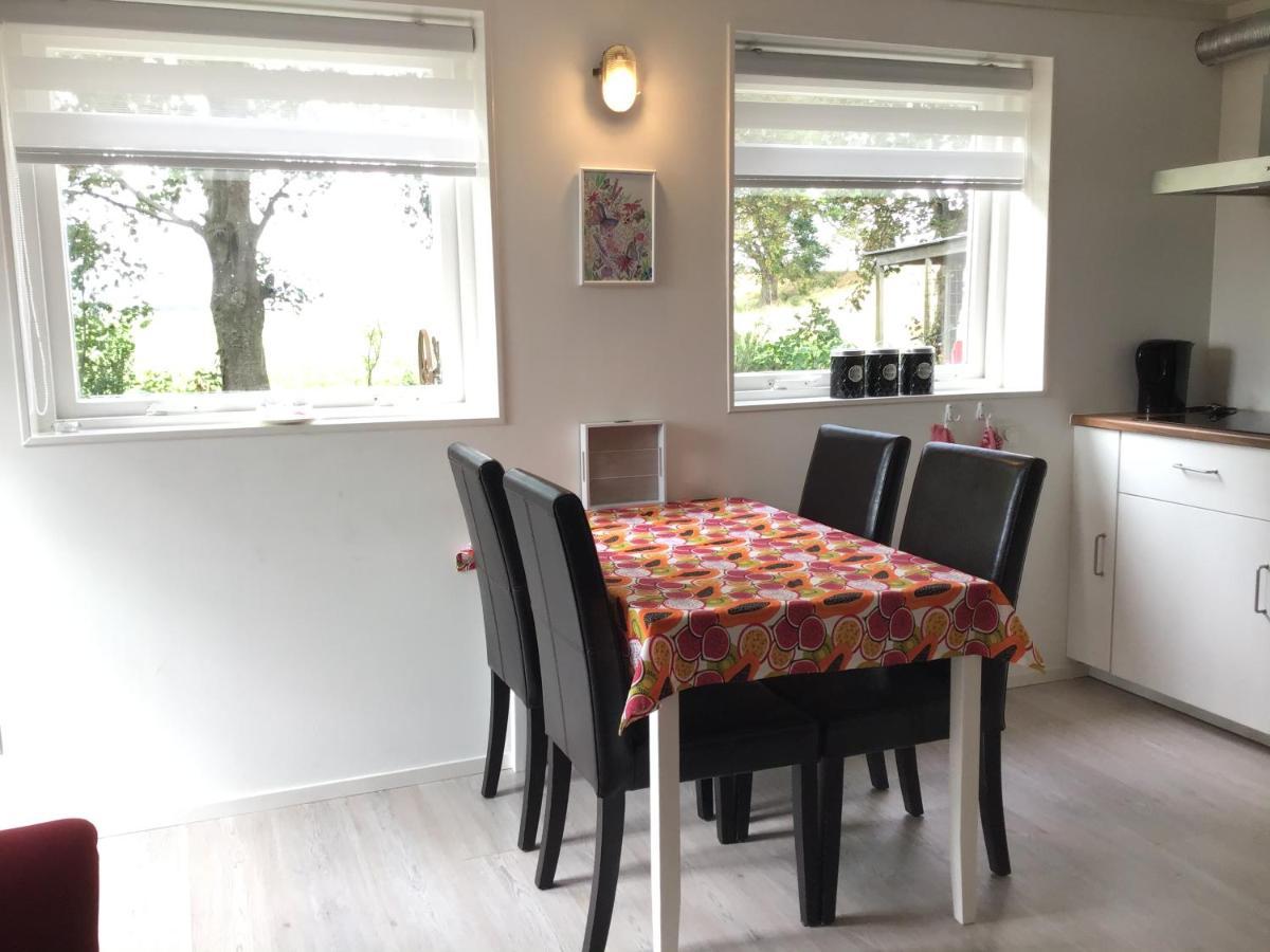 “In Oans Oefje” Parel In De Polder! Apartment Lewedorp Екстериор снимка